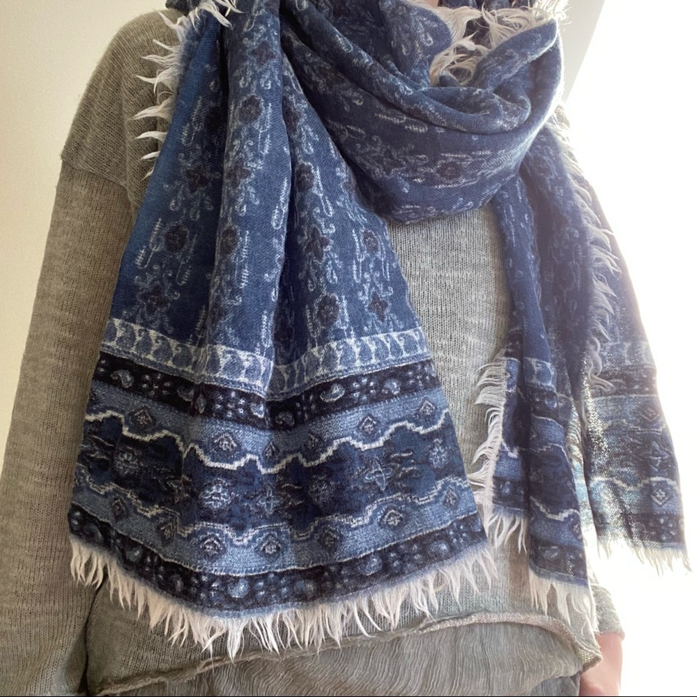 J crew wool scarf